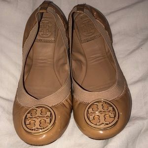 Authentic Tory Burch Caroline Nude Flats, Size 5